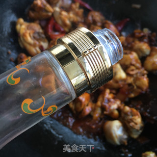 麻辣藕丁鸡块米线的做法步骤：11