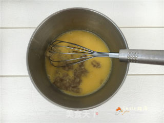 香蕉戚风的做法步骤：6
