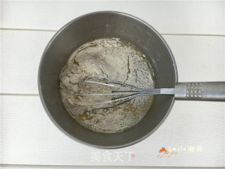 香蕉戚风的做法步骤：7