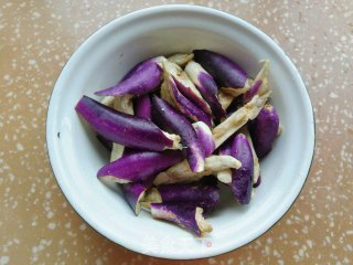 肉末茄子烧豆角的做法步骤：3