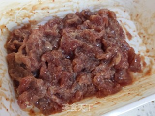 洋葱炒牛肉的做法步骤：3