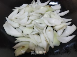洋葱炒牛肉的做法步骤：7