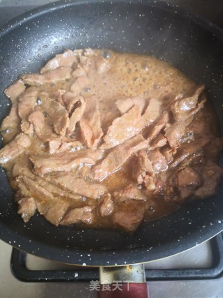 香煎牛肉的做法步骤：4