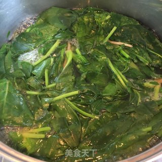 豆皮拌菠菜的做法步骤：4