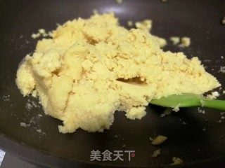 入口即化，满口清新——大麦诺叶绿豆糕月饼的做法步骤：2