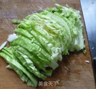 胡萝卜圆白菜土豆丝的做法步骤：3