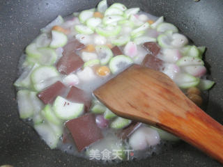 鸭血夜开花花色年糕的做法步骤：3