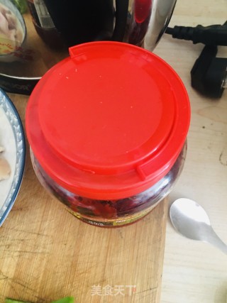 辣椒炒五花肉的做法步骤：5