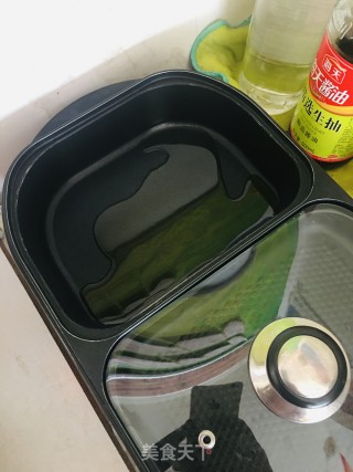 辣椒炒五花肉的做法步骤：6