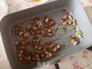 肉酱盖饭的做法步骤：4