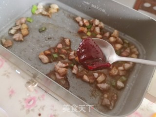 肉酱盖饭的做法步骤：5