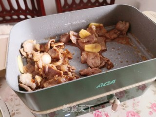 花菜炒肉片的做法步骤：6