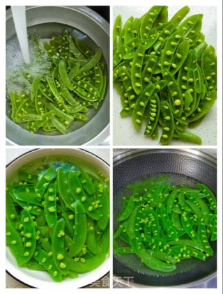 鲜贝三菌菇炒甜豆的做法步骤：2