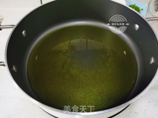 西班牙蒜香橄榄油浸虾的做法步骤：12