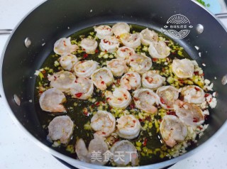 西班牙蒜香橄榄油浸虾的做法步骤：15