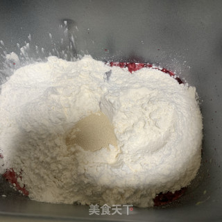 板栗面包的做法步骤：1