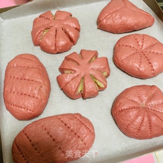 板栗面包的做法步骤：8
