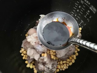 甜辣黄豆猪脚的做法步骤：8