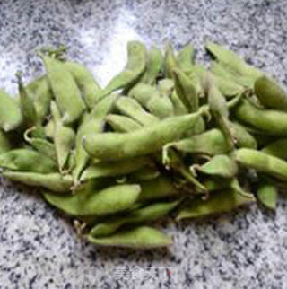 香菇毛豆烤麸的做法步骤：1