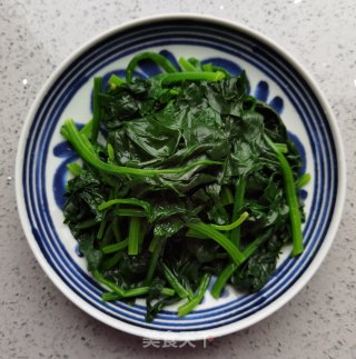 上汤菠菜的做法步骤：4