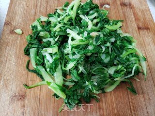 小青菜炒黑木耳的做法步骤：3
