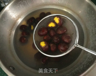 巧剥板栗壳的做法步骤：7
