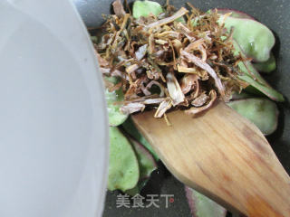 笋干菜炒扁豆的做法步骤：4