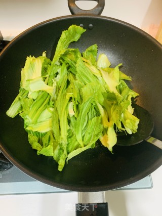 炝炒芥兰菜的做法步骤：3