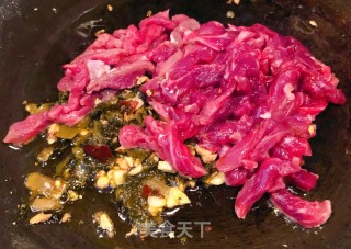 雪菜香菇肉丝面的做法步骤：5