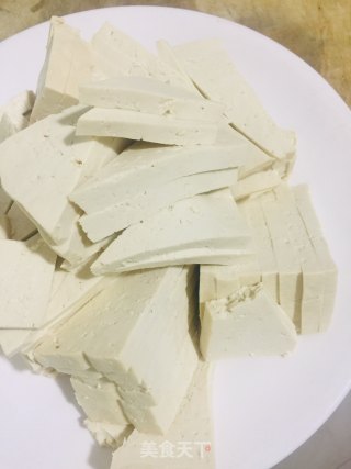 家常豆腐的做法步骤：1