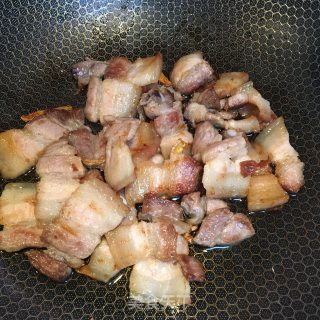 五花肉烧梅干菜的做法步骤：4