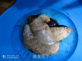 电饭煲版烤鸡腿的做法步骤：4