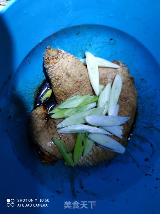 电饭煲版烤鸡腿的做法步骤：5
