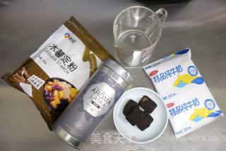 黑糖珍珠奶茶的做法步骤：1
