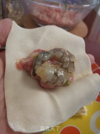 鲜虾馄饨的做法步骤：6