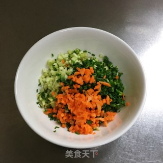 鸡蛋茄饼的做法步骤：2