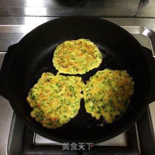 鸡蛋茄饼的做法步骤：8