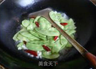香辣炒扁豆的做法步骤：6