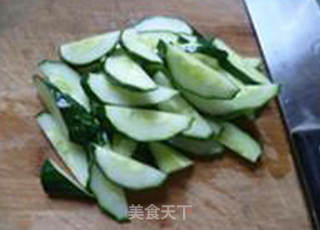 剁椒青瓜面筋的做法步骤：5