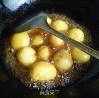 红烧小土豆的做法步骤：9