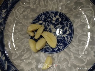 蒜蓉炒油菜的做法步骤：1