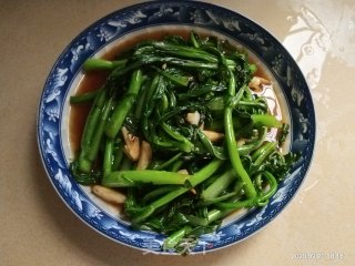 蒜蓉炒油菜的做法步骤：8
