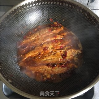 酱烧白条鱼的做法步骤：6