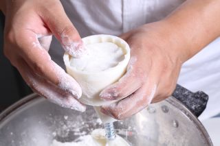 冰皮月饼的做法步骤：5
