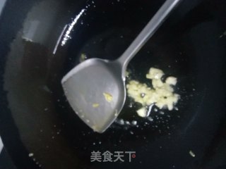 鸡蛋炒粉丝的做法步骤：4