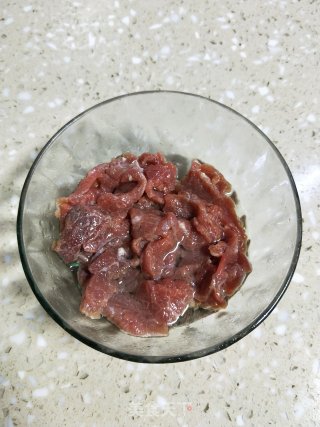 糟香牛肉汤的做法步骤：2