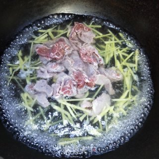 糟香牛肉汤的做法步骤：5