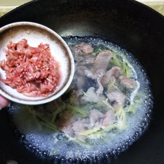 糟香牛肉汤的做法步骤：7