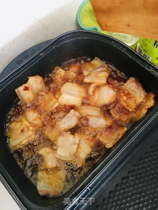 五花肉炒洋葱的做法步骤：6