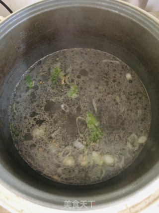 裙带菜蛋花汤的做法步骤：4